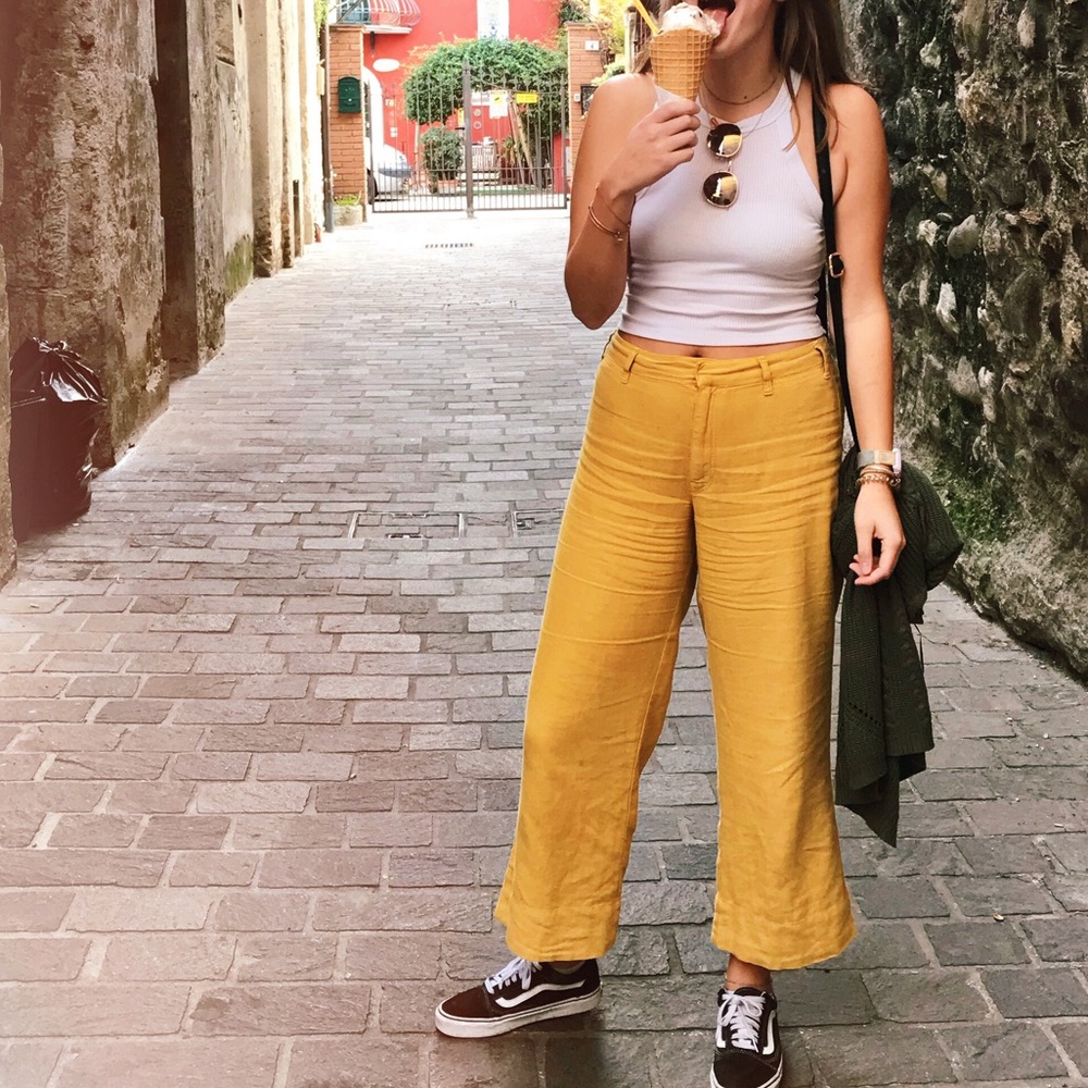 Abercrombie Annie High Rise Wide Leg Crop